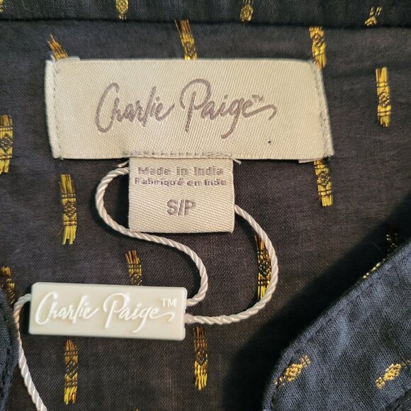 Charlie Paige Black and Gold Metallic Long Sleeve Top Women's Size Small - Picture 2 of 9